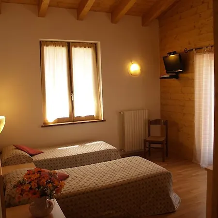 Aparthotel Montegargnano Gargnano